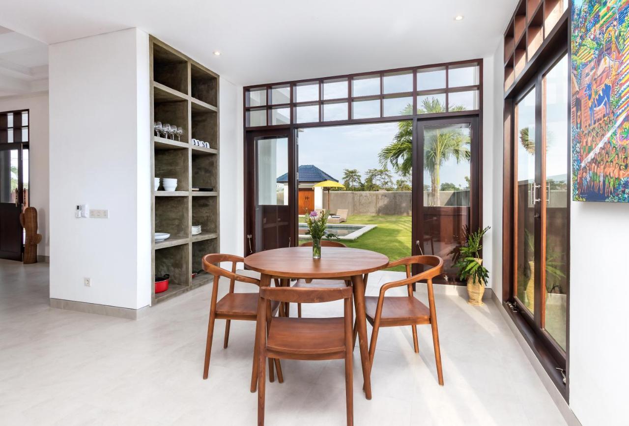 Villa Besakih 5Br, 5 Mins To Beach - Canggu Экстерьер фото